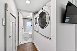 422 Hamilton St, Geneva, IL 60134 - Photo 17