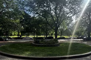 4960 N Marine Dr, Chicago, IL 60640 - Photo 3