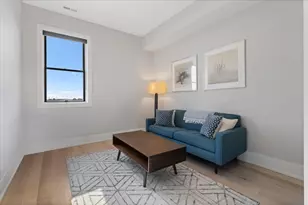 1767 W Rosehill Dr, Chicago, IL 60660 - Photo 29