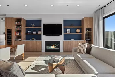 1767 W Rosehill Drive #403, Chicago, IL 60660 - Photo 11