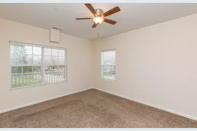 60 W Main Street #124, Lake Zurich, IL 60047 - Photo 9