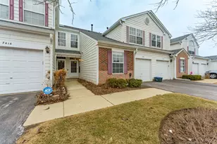 741 W Streamwood Blvd, Streamwood, IL 60107 - Photo 1