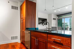 505 N McClurg Ct, Chicago, IL 60611 - Photo 7