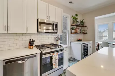 2706 N Lawndale Avenue, Chicago, IL 60647 - Photo 17