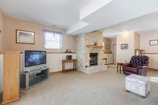 541 Blue Bonnet Ln, Woodstock, IL 60098 - Photo 19