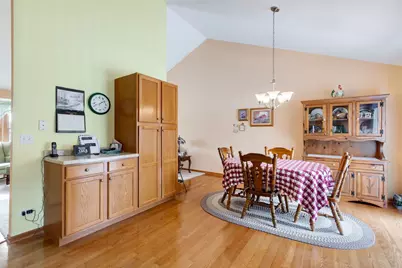 541 Blue Bonnet Lane, Woodstock, IL 60098 - Photo 9