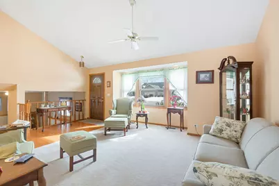 541 Blue Bonnet Lane, Woodstock, IL 60098 - Photo 5