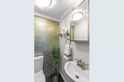 2415 N Janssen Avenue #D, Chicago, IL 60614 - Photo 13