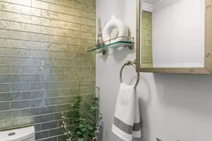 2415 N Janssen Ave, Chicago, IL 60614 - Photo 13