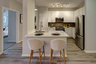 1155 Museum Blvd, Vernon Hills, IL 60061 - Photo 11