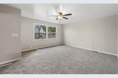 59 Wren Road, Carpentersville, IL 60110 - Photo 15