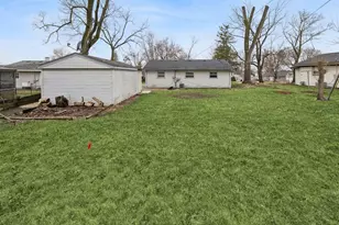 59 Wren Rd, Carpentersville, IL 60110 - Photo 19
