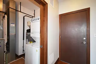 160 S River St, Aurora, IL 60506 - Photo 19