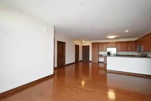 160 S River St, Aurora, IL 60506 - Photo 7