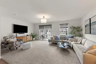 352 Bridgeview Ct, Saint Charles, IL 60174 - Photo 5