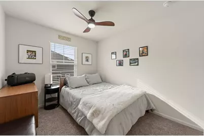 352 Bridgeview Court, Saint Charles, IL 60174 - Photo 17