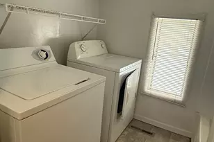 907 Center St, McHenry, IL 60050 - Photo 11