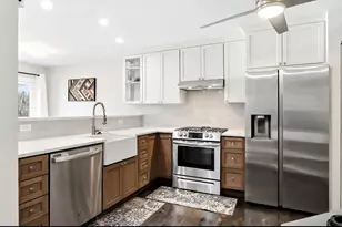 10765 Cape Cod Ln, Huntley, IL 60142 - Photo 7