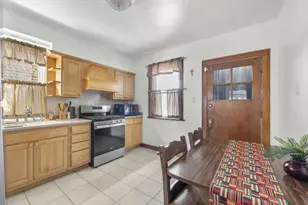 5229 W Potomac Ave, Chicago, IL 60651 - Photo 15