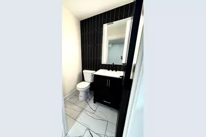 [Address not provided], Willowbrook, IL 60527 - Photo 13