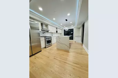 [Address not provided], Willowbrook, IL 60527 - Photo 5