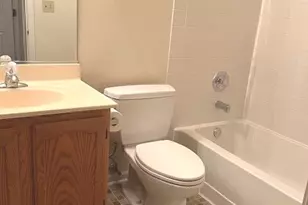 2724 Odlum Dr, Schaumburg, IL 60194 - Photo 23