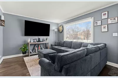 2023 S 23rd Avenue, Broadview, IL 60155 - Photo 3