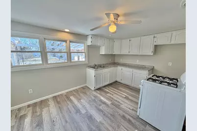 3612 Sunnyside Avenue, Rockford, IL 61101 - Photo 9