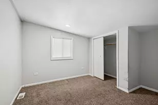 711 N Columbine Ave, Lombard, IL 60148 - Photo 9