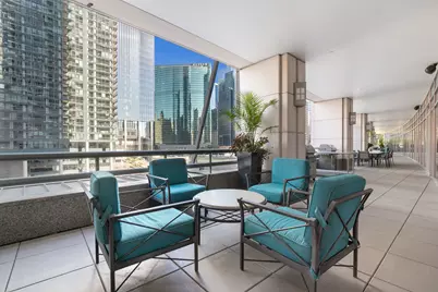 333 N Canal Street #1403, Chicago, IL 60606 - Photo 21