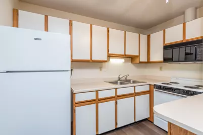 3305 Sunset Avenue #129, Waukegan, IL 60087 - Photo 5