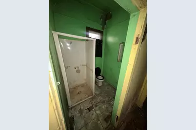 8752 S Exchange Avenue, Chicago, IL 60617 - Photo 13