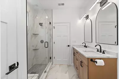 8611 Dorr Road, Wonder Lake, IL 60097 - Photo 21