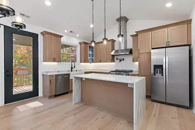 8611 Dorr Road, Wonder Lake, IL 60097 - Photo 11