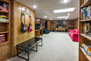 820 N Sanborn Dr, Palatine, IL 60074 - Photo 29