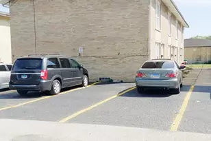 2204 Hebron Ave, Zion, IL 60099 - Photo 5