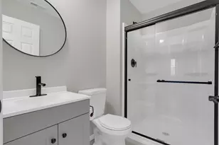 86 Silver Tree Cir, Cary, IL 60013 - Photo 21