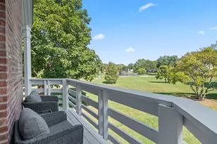 1152 Courtland Dr, Buffalo Grove, IL 60089 - Photo 31