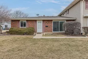 222 Nauset Ln, Schaumburg, IL 60194 - Photo 1