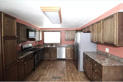 103 E Park Street, Danvers, IL 61732 - Photo 9