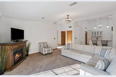 2997 3rd Street #200, Moline, IL 61265 - Photo 7