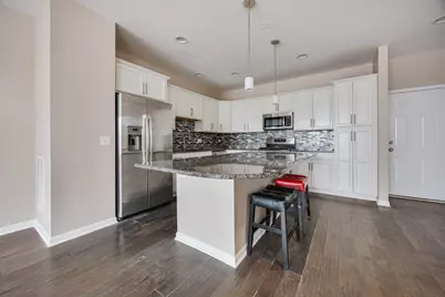 901 Times Square Drive, Aurora, IL 60504 - Photo 9