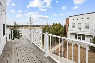 901 Times Square Dr, Aurora, IL 60504 - Photo 15