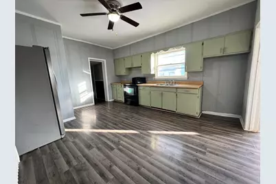 301 S Oak Street, Forrest, IL 61741 - Photo 9