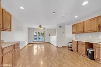 212 Pell Avenue, Romeoville, IL 60446 - Photo 7