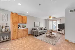 212 Pell Ave, Romeoville, IL 60446 - Photo 3