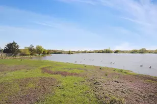 3321 E Reichert Dr, Crete, IL 60417 - Photo 7