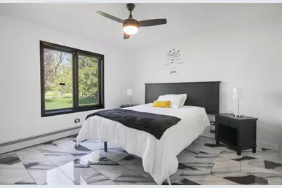 3321 E Reichert Drive, Crete, IL 60417 - Photo 11