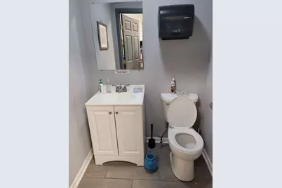 [Address not provided], Des Plaines, IL 60016 - Photo 21