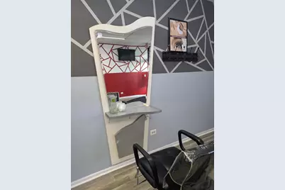 [Address not provided], Des Plaines, IL 60016 - Photo 5